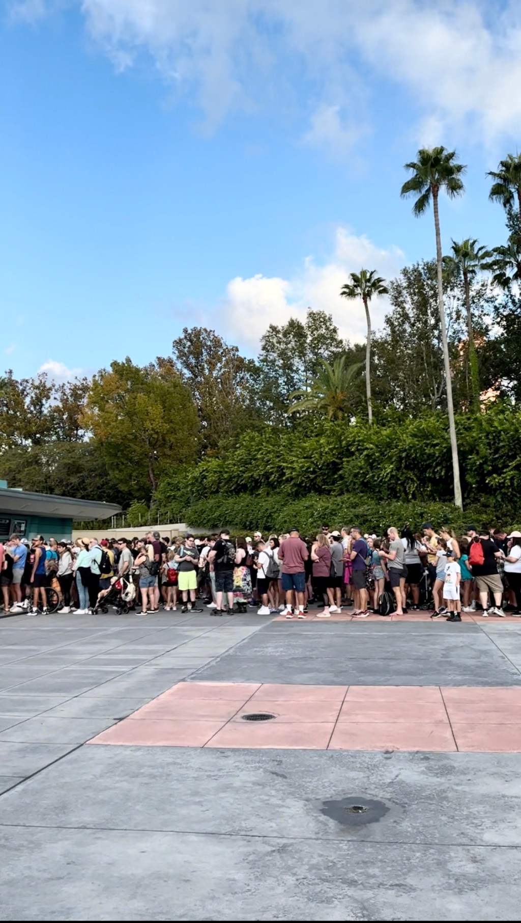Secret to Getting on Disney Attractions Without Waiting in&nbsp;Line